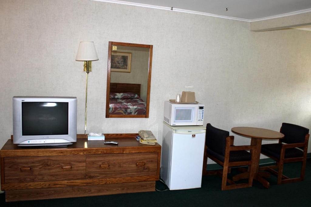 Windsor Motel New Windsor Room photo